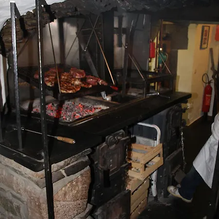 酒店 阿尔维嫩酒店 3*