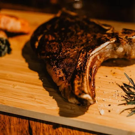 オーベルジュ アール ヴァイネン ホテル 3*