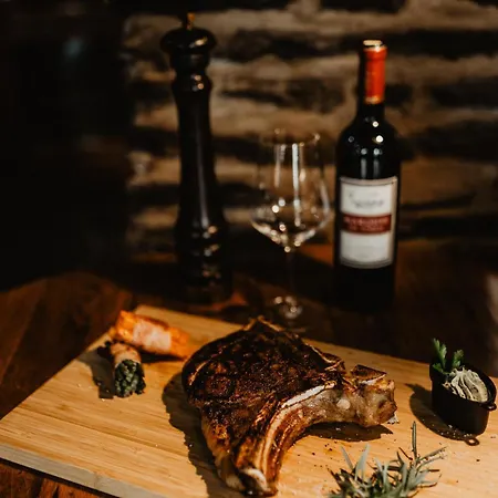 오베르주 알 파이넨 비안덴